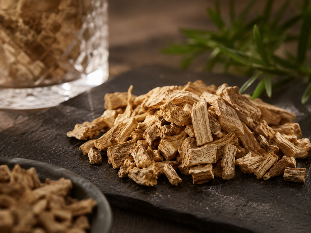 Radice di angelica, botanica strutturale del gin